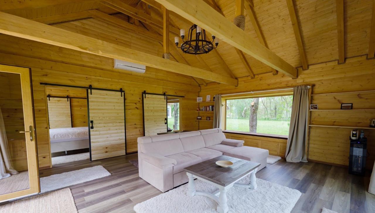 Zaga Zaga Sat Tecuci Exterior foto