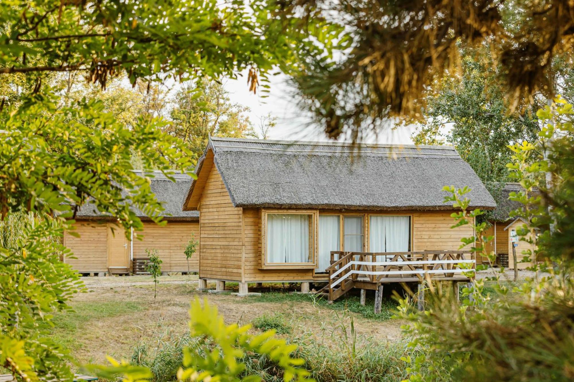Zaga Zaga Sat Tecuci Exterior foto